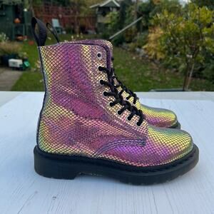 Dr Martens 1460 Pascal Women’s Boots SZ US 7 Iridescent Mermaid Rainbow Violet